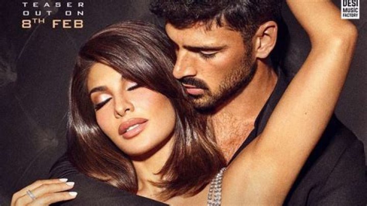 365 Days' Michele Morrone makes Bollywood debut with Jacqueline's song Mud Mud Ke; see FIRST LOOK – India TV