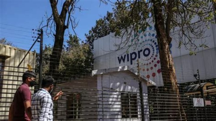 Bad news! Wipro makes big announcement for its employees with higher salary