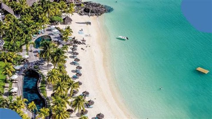 Beachcomber Dinarobin & The Royal Palm hotel review: the definition of beachfront luxury