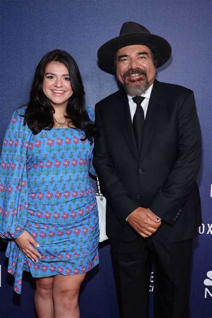 George Lopez and daughter Mayan star in TV show 'Lopez vs. Lopez'