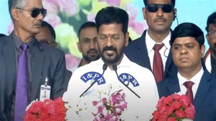 Revanth Reddy sworn in as Telangana Chief Minister, Bhatti Vikramarka gets Deputy rank – India TV
